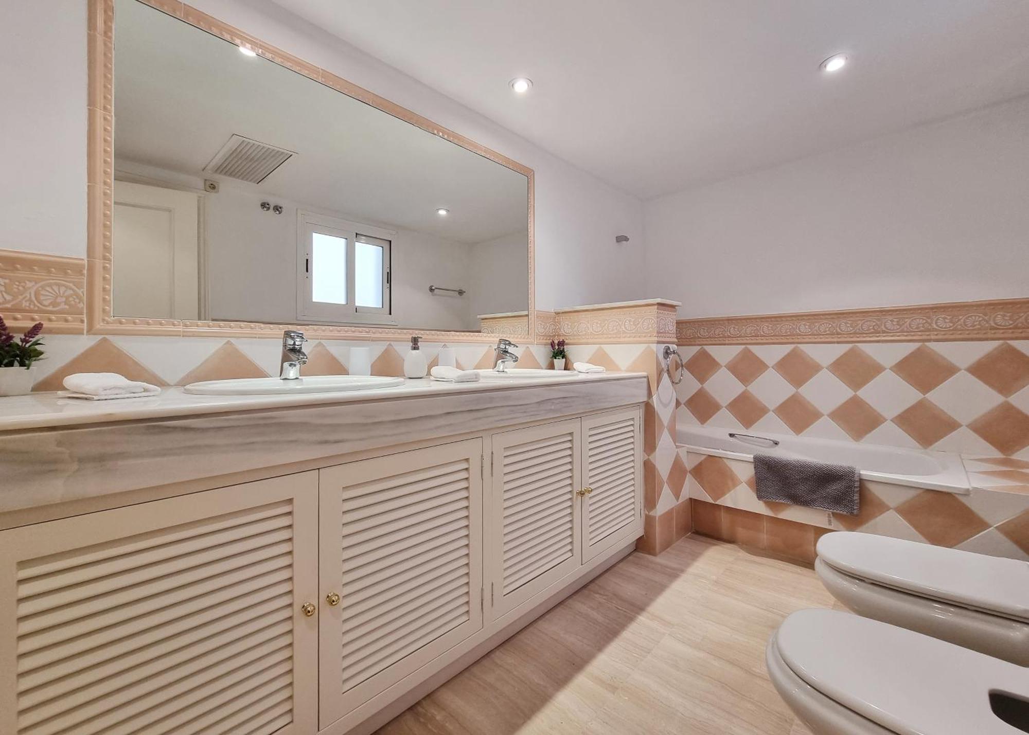 Apartamento Luxury Hacienda With Sea Views Marbella